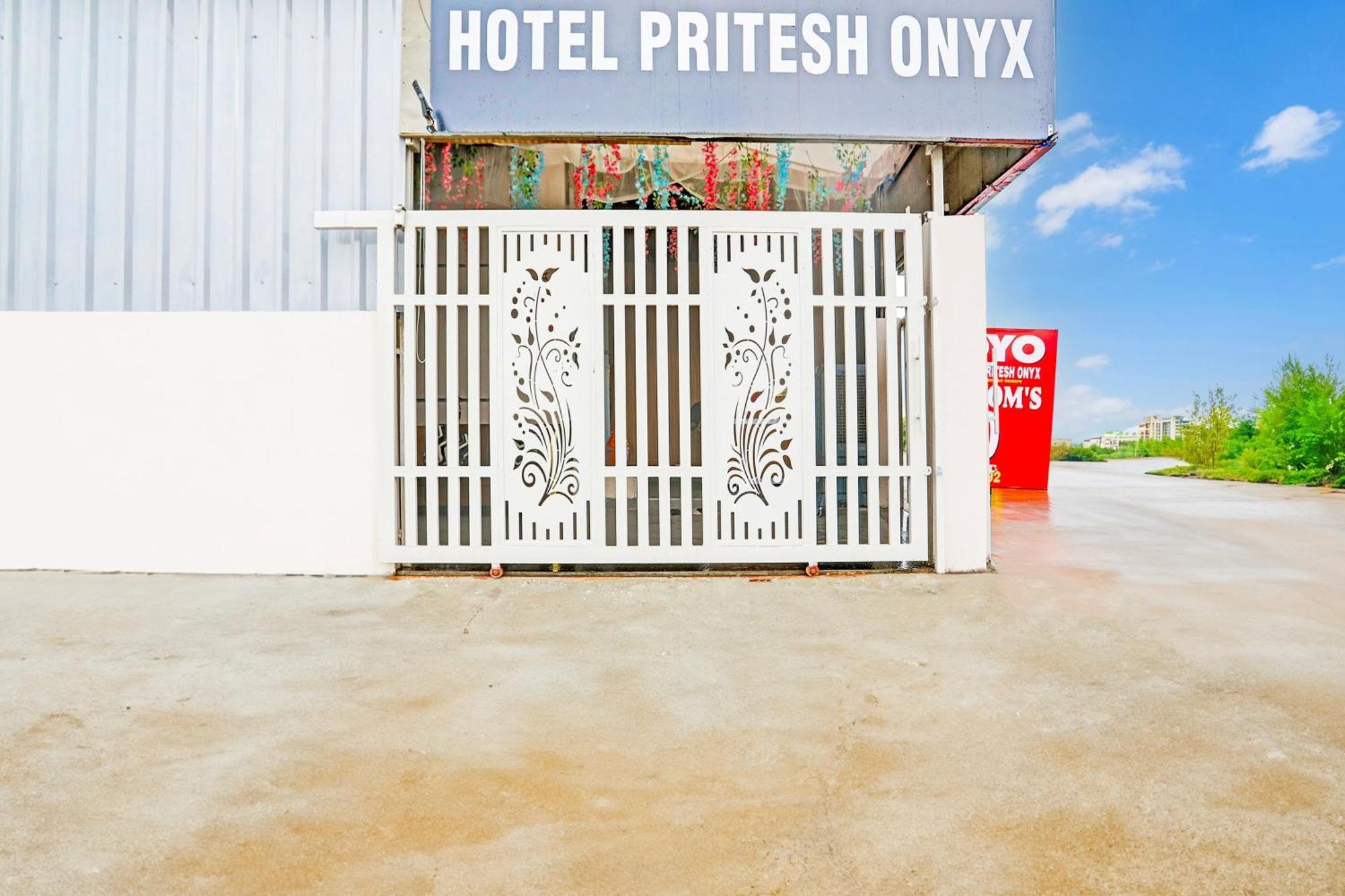 Hotel O Pritesh Onyx ナーグプル エクステリア 写真